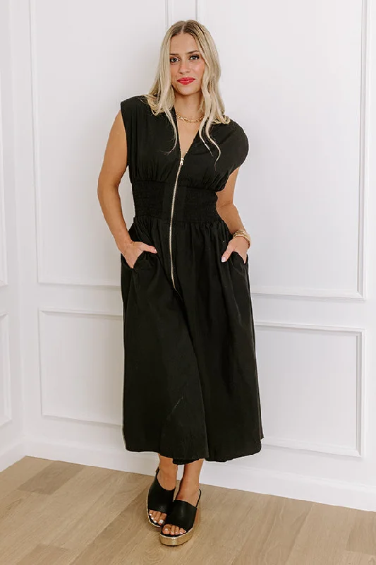 Midi dresses with tiered skirts for a bohemian festival look Chic Ensemble Midi Dress in Black Midi dresses with tiered skirts for a bohemian festival look Chic Ensemble Midi Dress in Black