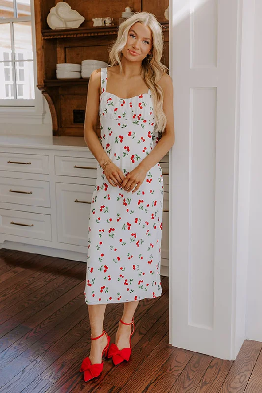 High - low midi dresses with geometric patterns for a modern party Sweet Like Cherry Pie Midi Dress High - low midi dresses with geometric patterns for a modern party Sweet Like Cherry Pie Midi Dress