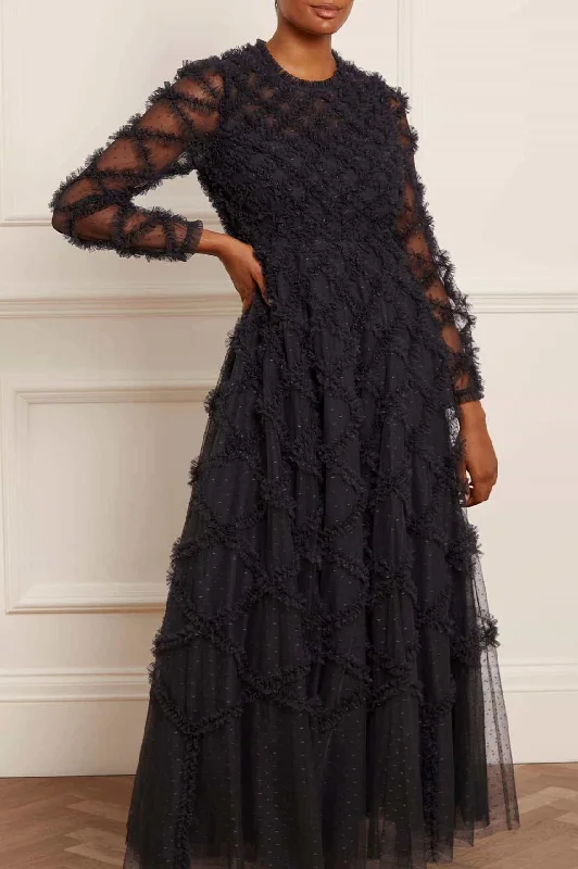 Midi dresses with animal prints for a bold and confident appearance Evelyn Long Sleeve Gown Midi dresses with animal prints for a bold and confident appearance Evelyn Long Sleeve Gown
