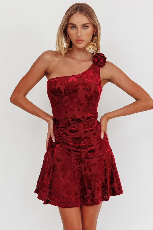 Mini dresses with mesh panels for a sexy and trendy look Midnight Aura One Shoulder Mini Dress Wine Mini dresses with mesh panels for a sexy and trendy look Midnight Aura One Shoulder Mini Dress Wine