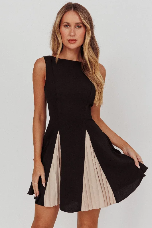 Mini dresses with beaded embellishments for a fancy event Averi Contrasting Godet Hem Mini Dress Black Mini dresses with beaded embellishments for a fancy event Averi Contrasting Godet Hem Mini Dress Black