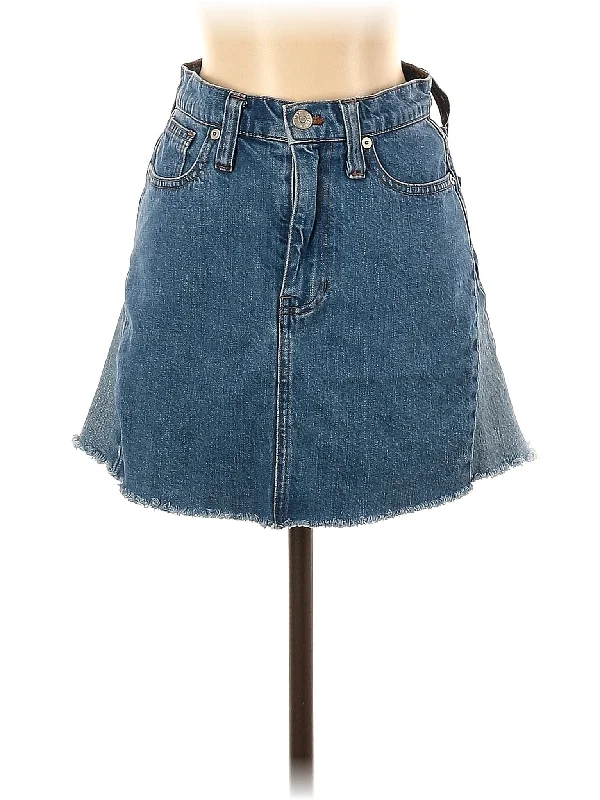 Women's High - Rise Paperbag Waist Shorts in Khaki for a Stylish and Comfortable LookDenim Skirt Women's High - Rise Paperbag Waist Shorts in Khaki for a Stylish and Comfortable LookDenim Skirt