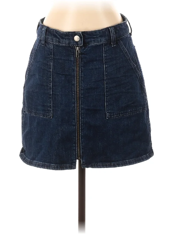 Women's Satin - Finish Shorts in Burgundy for a Luxurious and Stylish Nighttime LookDenim Skirt Women's Satin - Finish Shorts in Burgundy for a Luxurious and Stylish Nighttime LookDenim Skirt