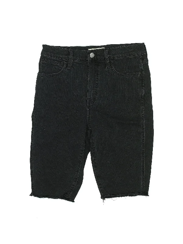 Women's Leather - Look Faux Leather Shorts in Black for an Edgy and Bold AppearanceHigh-Rise Denim Shorts in Dark Wash Women's Leather - Look Faux Leather Shorts in Black for an Edgy and Bold AppearanceHigh-Rise Denim Shorts in Dark Wash