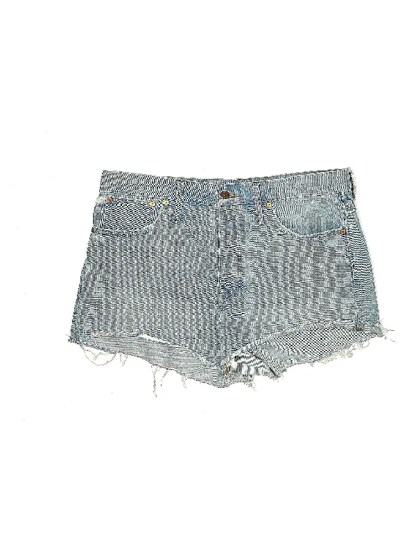Plus Size Women's Stretch Cotton Athletic Shorts with Side Pockets for Workout SessionsHigh-Rise Denim Shorts in Light Wash Plus Size Women's Stretch Cotton Athletic Shorts with Side Pockets for Workout SessionsHigh-Rise Denim Shorts in Light Wash