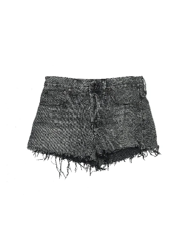 Women's Leather - Look Faux Leather Shorts in Black for an Edgy and Bold AppearanceLow-Rise Denim Shorts Women's Leather - Look Faux Leather Shorts in Black for an Edgy and Bold AppearanceLow-Rise Denim Shorts