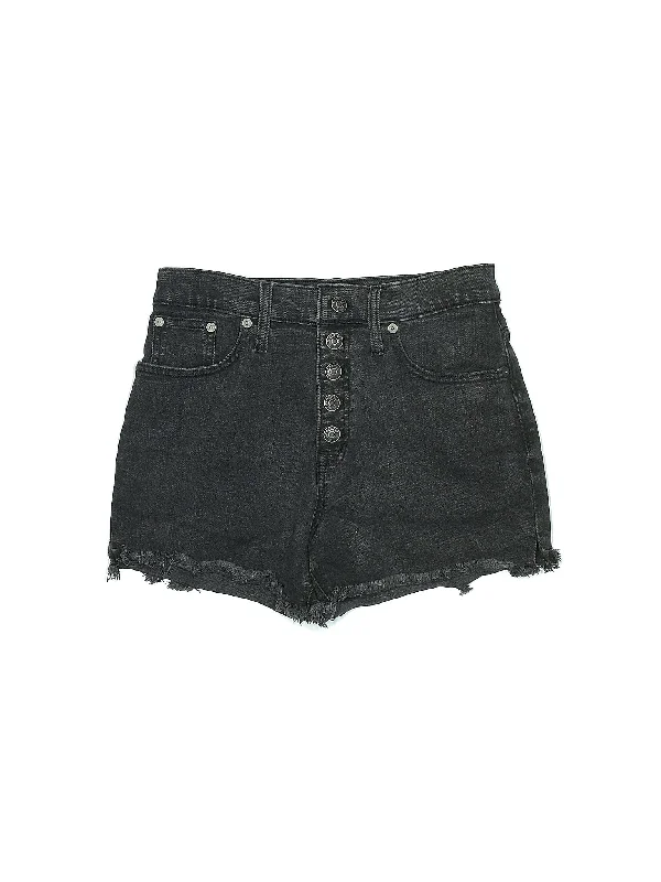 Women's Printed Tropical Patterned Shorts in Turquoise for a Beachy and Fun LookLow-Rise Denim Shorts in Dark Wash Women's Printed Tropical Patterned Shorts in Turquoise for a Beachy and Fun LookLow-Rise Denim Shorts in Dark Wash