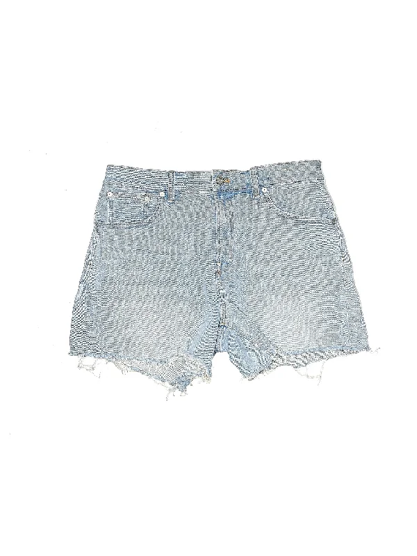 Women's Printed Animal Print Shorts in Brown and Black for a Bold and Fashion - Forward AppearanceMid-Rise Denim Shorts in Light Wash Women's Printed Animal Print Shorts in Brown and Black for a Bold and Fashion - Forward AppearanceMid-Rise Denim Shorts in Light Wash