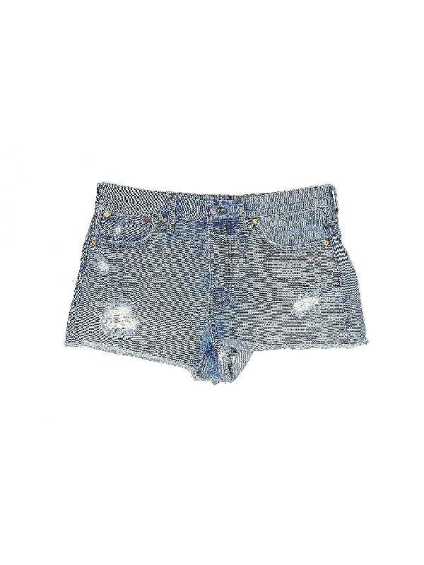 Mid-Rise Denim Shorts in Medium Wash