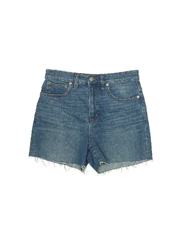 Women's Printed Animal Print Shorts in Brown and Black for a Bold and Fashion - Forward AppearanceMid-Rise Denim Shorts in Medium Wash Women's Printed Animal Print Shorts in Brown and Black for a Bold and Fashion - Forward AppearanceMid-Rise Denim Shorts in Medium Wash