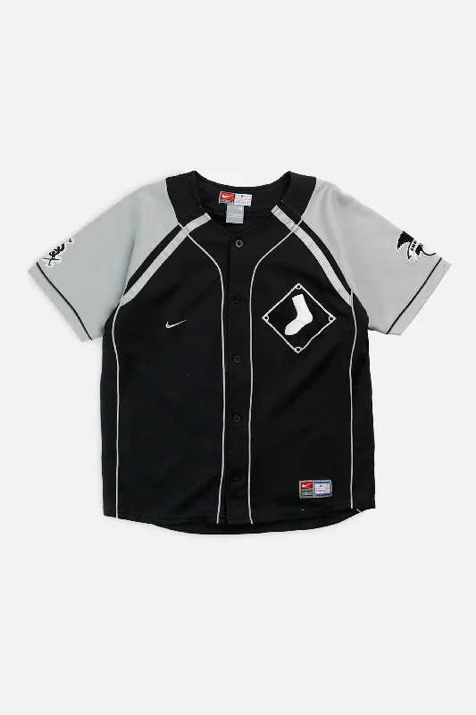 Green women's jersey for an earthy toneVintage Chicago White Sox MLB Jersey - Women's S Green women's jersey for an earthy toneVintage Chicago White Sox MLB Jersey - Women's S