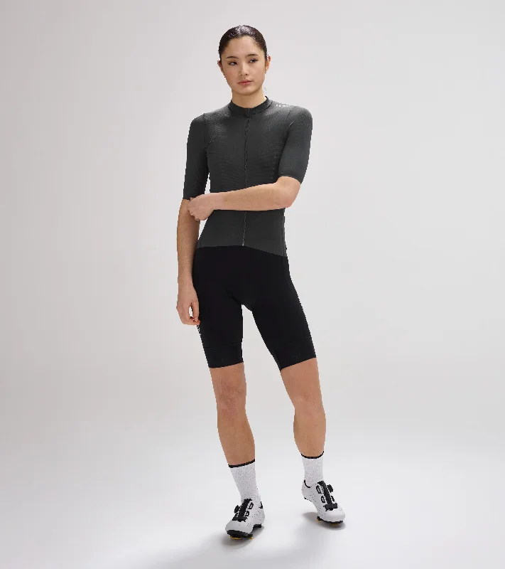 Women's jersey with side slits for added mobilityWomens Pro Lightweight Jersey