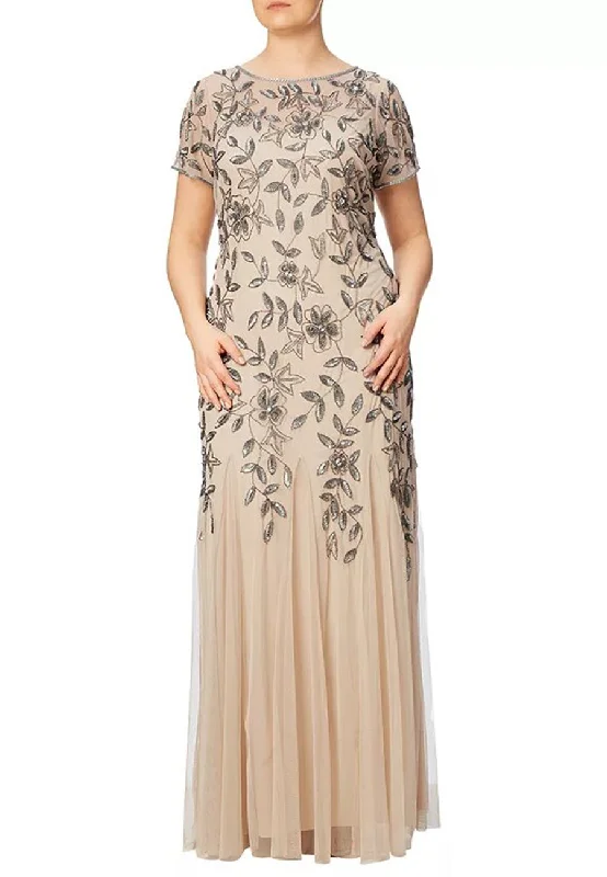 Sheath Women Dress with a Tailored Fit for a Professional LookBeige Godet Floral Embellished Gown Sheath Women Dress with a Tailored Fit for a Professional LookBeige Godet Floral Embellished Gown