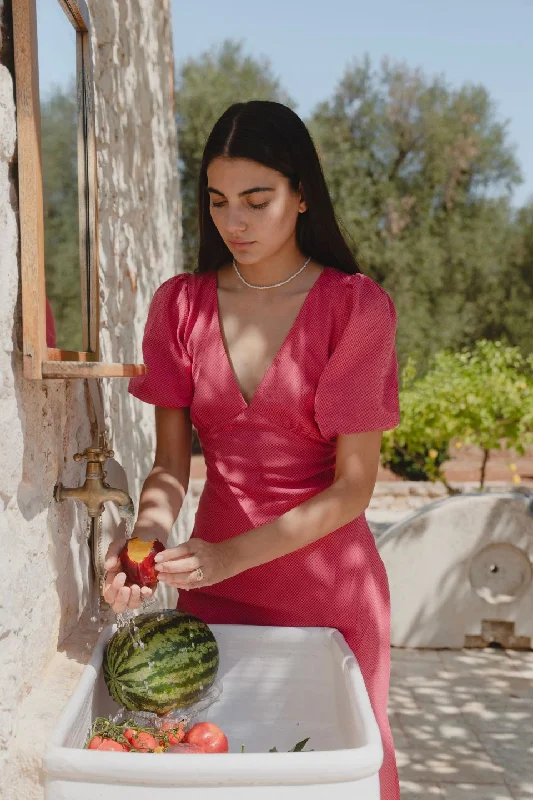 Backless Women Dress for a Sexy and Alluring Look at Evening EventsAmora Raspberry Ditsy Gingham SS Bias Midi Dress Backless Women Dress for a Sexy and Alluring Look at Evening EventsAmora Raspberry Ditsy Gingham SS Bias Midi Dress