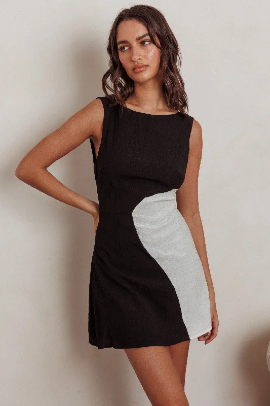 Backless Women Dress for a Sexy and Alluring Look at Evening EventsLoving Me Sleeveless A-line Mini Dress Black/Sand Backless Women Dress for a Sexy and Alluring Look at Evening EventsLoving Me Sleeveless A-line Mini Dress Black/Sand