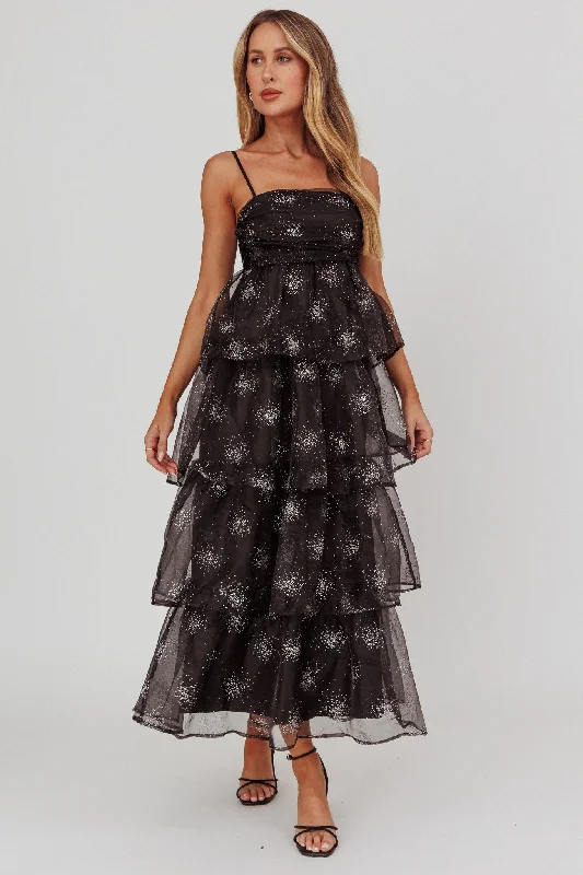 Mini Women Dress with a Short Hem for a Young and Trendy StyleMorina Tiered Maxi Dress Glitter Black Mini Women Dress with a Short Hem for a Young and Trendy StyleMorina Tiered Maxi Dress Glitter Black