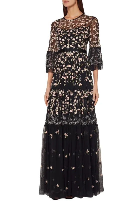 Halter Neck Women Dress to Show Off the Shoulders and NecklineBlack Climbing Blossom Floral Embellished Gown Halter Neck Women Dress to Show Off the Shoulders and NecklineBlack Climbing Blossom Floral Embellished Gown