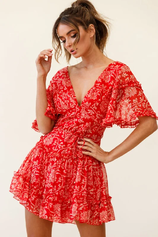 Ball Gown Women Dress with a Full Skirt for a Princess - like LookPsalm Angel Sleeve Frill Dress Floral Stencil Print Red Ball Gown Women Dress with a Full Skirt for a Princess - like LookPsalm Angel Sleeve Frill Dress Floral Stencil Print Red