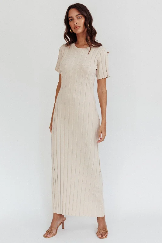 Shift Women Dress with a Simple and Classic Design for Everyday WearShaylee Short Sleeve Knit Maxi Dress Sand Shift Women Dress with a Simple and Classic Design for Everyday WearShaylee Short Sleeve Knit Maxi Dress Sand