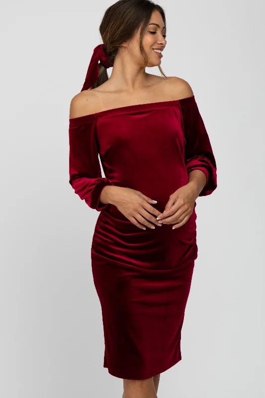Halter Neck Women Dress to Show Off the Shoulders and Neckline Halter Neck Women Dress to Show Off the Shoulders and Neckline Burgundy Velvet Off Shoulder Fitted Maternity Dress Halter Neck Women Dress to Show Off the Shoulders and Neckline Halter Neck Women Dress to Show Off the Shoulders and Neckline Burgundy Velvet Off Shoulder Fitted Maternity Dress