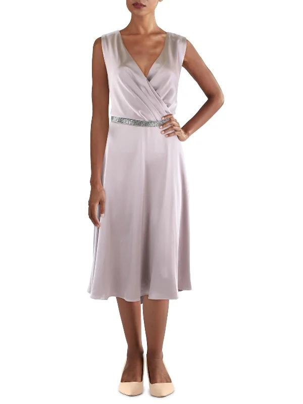 Maxi Women Dress with Floral Print for a Bohemian Vibe Maxi Women Dress with Floral Print for a Bohemian Vibe Womens Satin Sleeveless Cocktail and Party Dress Maxi Women Dress with Floral Print for a Bohemian Vibe Maxi Women Dress with Floral Print for a Bohemian Vibe Womens Satin Sleeveless Cocktail and Party Dress
