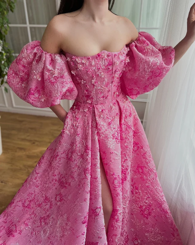 Midi dresses with keyhole backs for a flirty and unexpected detailBonbon Rose Gown