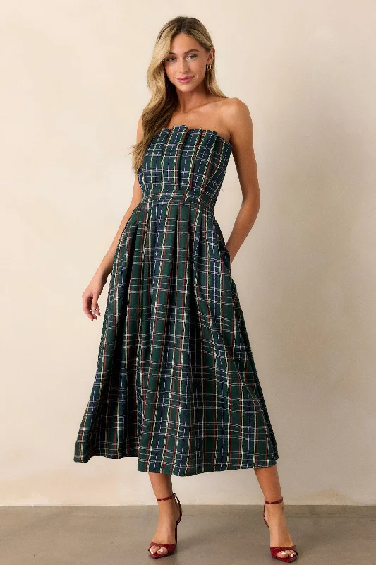 Midi dresses with ruffled bodices for a more pronounced feminine lookCrystal Dreams Green Plaid Strapless Midi Dress Midi dresses with ruffled bodices for a more pronounced feminine lookCrystal Dreams Green Plaid Strapless Midi Dress