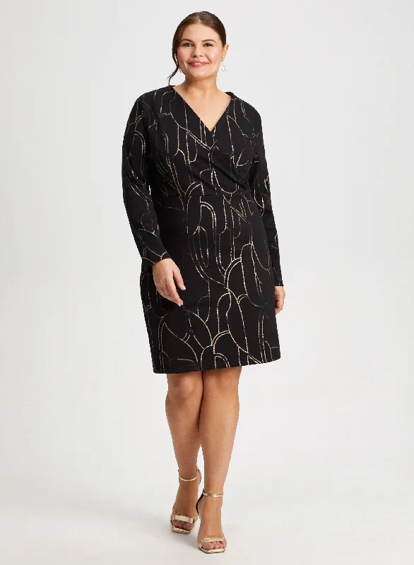 Midi dresses with gathered skirts for a full and flowing silhouetteCurved Line Gold Motif Dress Midi dresses with gathered skirts for a full and flowing silhouetteCurved Line Gold Motif Dress