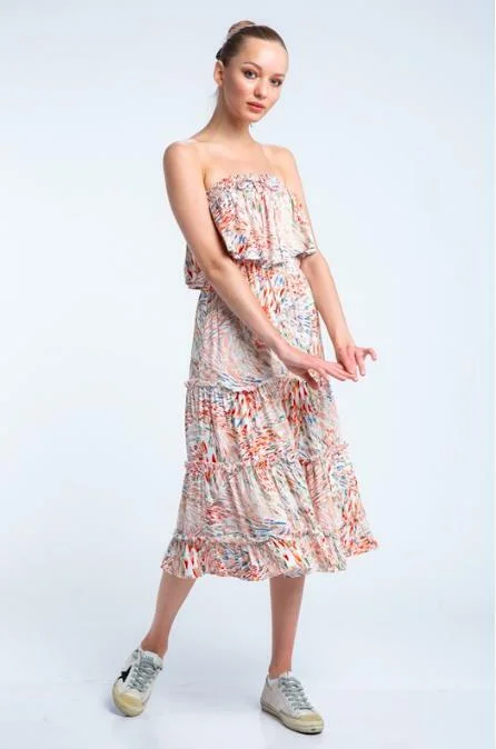 Midi dresses with asymmetric hems for a fashion - forward and dynamic appearanceFaye Boho Print Strapless Tiered Midi Dress Midi dresses with asymmetric hems for a fashion - forward and dynamic appearanceFaye Boho Print Strapless Tiered Midi Dress