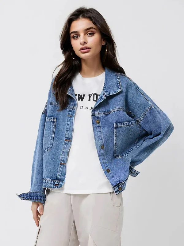 Studded Denim Top for a Glamorous and Bold StylePocketed Button Up Long Sleeve Denim Top Studded Denim Top for a Glamorous and Bold StylePocketed Button Up Long Sleeve Denim Top