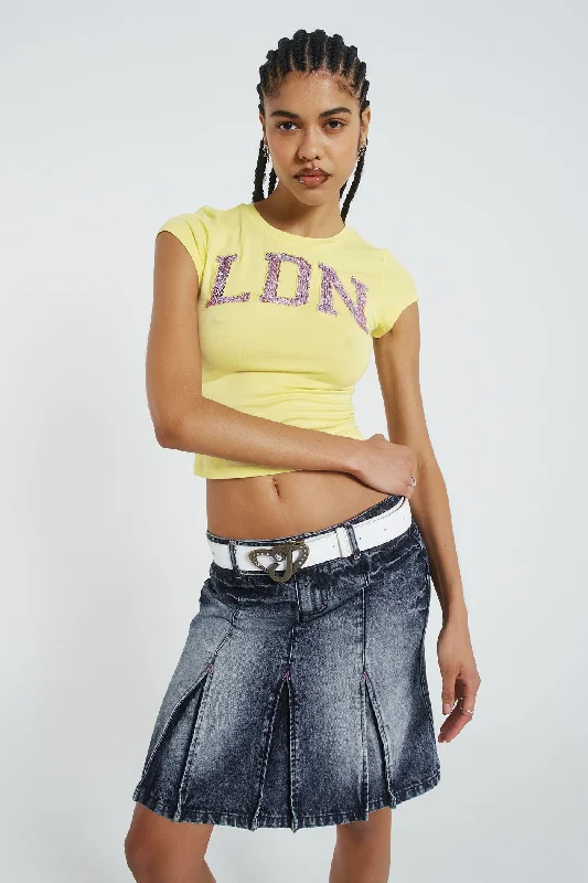 Maxi denim skirts for a bohemian feelThe Hills Denim Midi Skirt