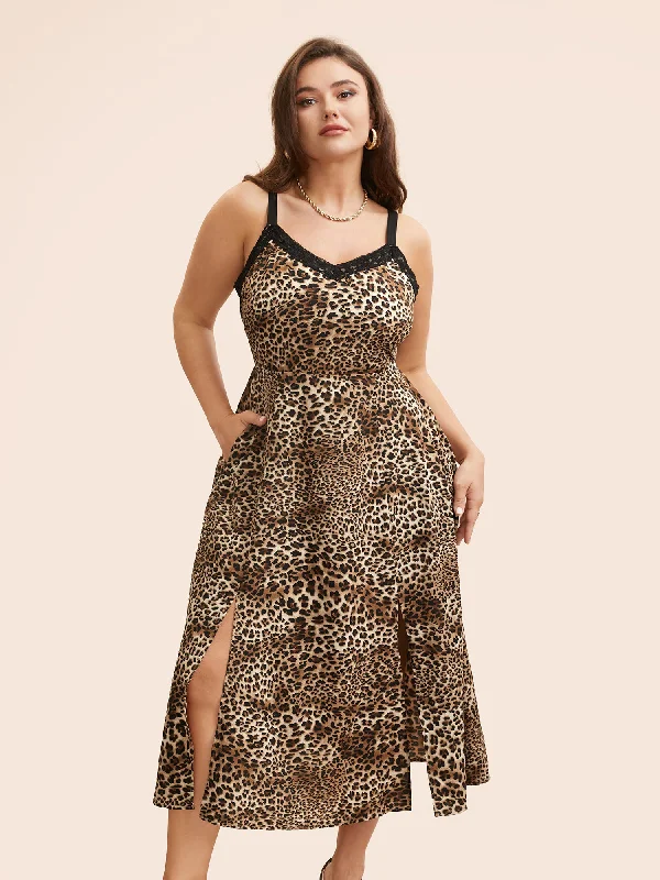 Maxi dresses with a criss - cross back for a flirty and unique detailLeopard Print Lace Patchwork Slit Hem Dress Maxi dresses with a criss - cross back for a flirty and unique detailLeopard Print Lace Patchwork Slit Hem Dress