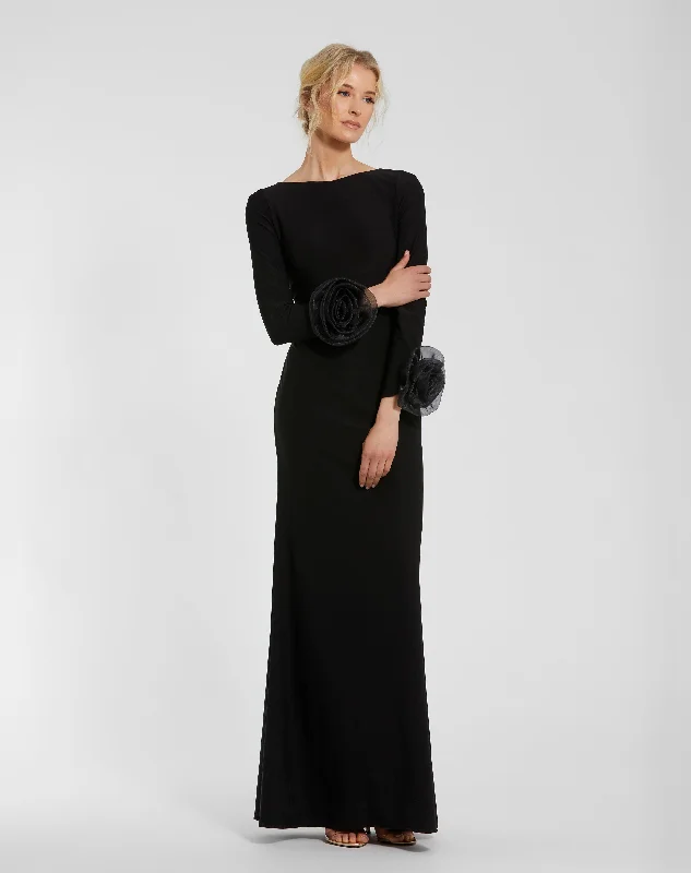 Floral print maxi dresses for summer garden partiesLong Sleeve Fitted Jersey Gown With 3D Flowers Floral print maxi dresses for summer garden partiesLong Sleeve Fitted Jersey Gown With 3D Flowers