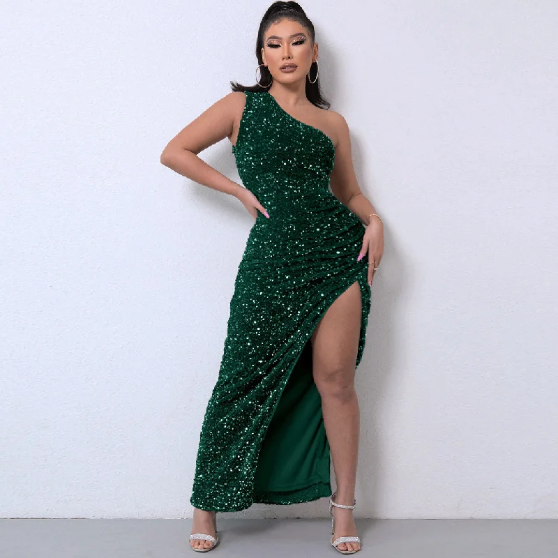 Denim maxi dresses with frayed hems for a casual lookShimmery Sequin High Split One Shoulder Gown Maxi Dress - Emerald Green Denim maxi dresses with frayed hems for a casual lookShimmery Sequin High Split One Shoulder Gown Maxi Dress - Emerald Green