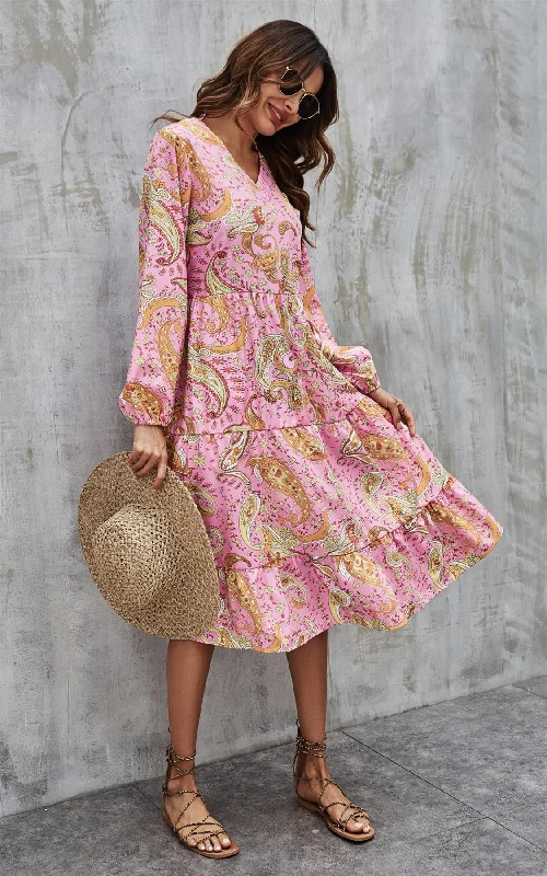 Maxi dresses with geometric prints for a contemporary aestheticPaisley Print Tiered Long Sleeve Dress In Pink Maxi dresses with geometric prints for a contemporary aestheticPaisley Print Tiered Long Sleeve Dress In Pink
