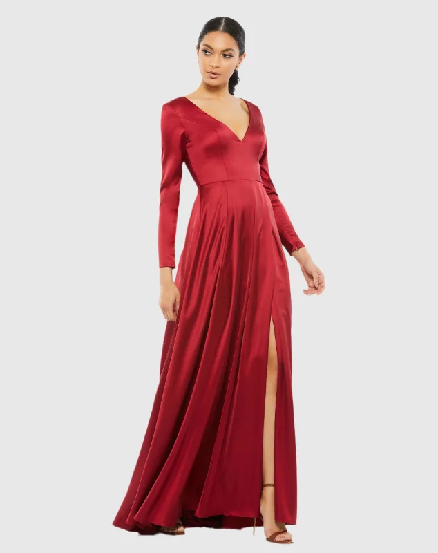 Polyester maxi dresses for easy - care and durabilitySatin V Neck Long Sleeve Pleated Gown - FINAL SALE Polyester maxi dresses for easy - care and durabilitySatin V Neck Long Sleeve Pleated Gown - FINAL SALE