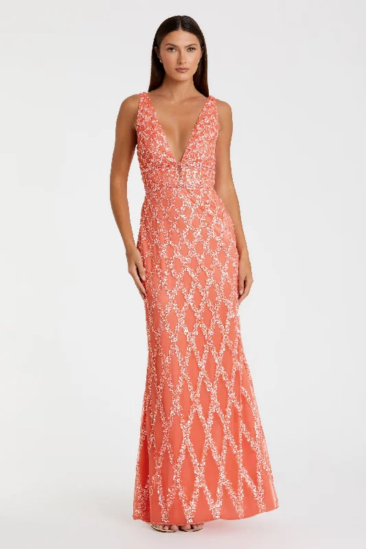 Maxi dresses with balloon sleeves for a vintage - inspired styleSequined Plunge Neck Sleeveless Column Gown Maxi dresses with balloon sleeves for a vintage - inspired styleSequined Plunge Neck Sleeveless Column Gown