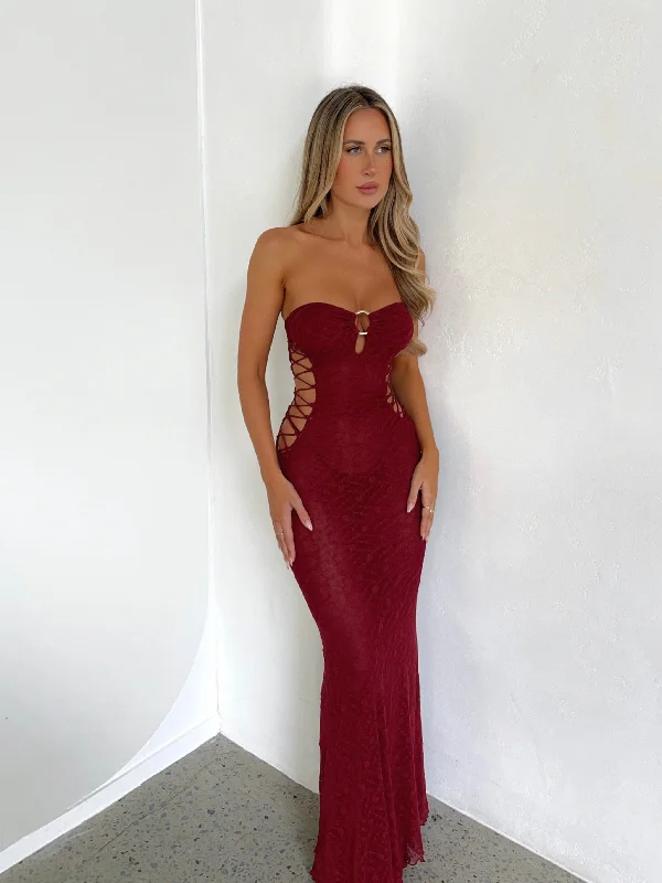 Maxi dresses with a criss - cross back for a flirty and unique detailWHITLEY MAXI DRESS BURGUNDY Maxi dresses with a criss - cross back for a flirty and unique detailWHITLEY MAXI DRESS BURGUNDY