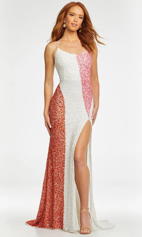Prom dresses with metallic - colored fabrics and beaded embroidery for a glamorous promAshley Lauren - 11160 Scoop Color Block Sequin Gown Prom dresses with metallic - colored fabrics and beaded embroidery for a glamorous promAshley Lauren - 11160 Scoop Color Block Sequin Gown