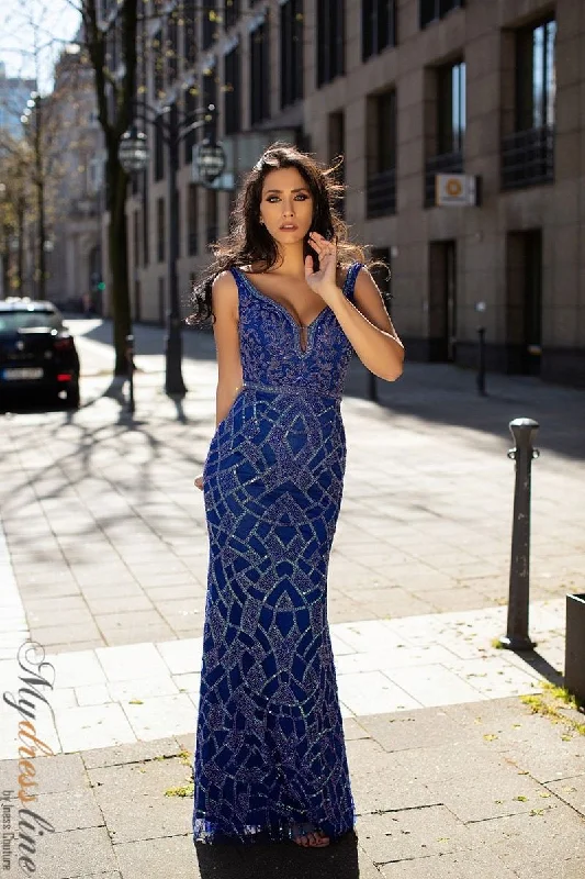 Formal dresses with tiered skirts and pearl embellishments for a luxurious feelChic and Holland AN1449