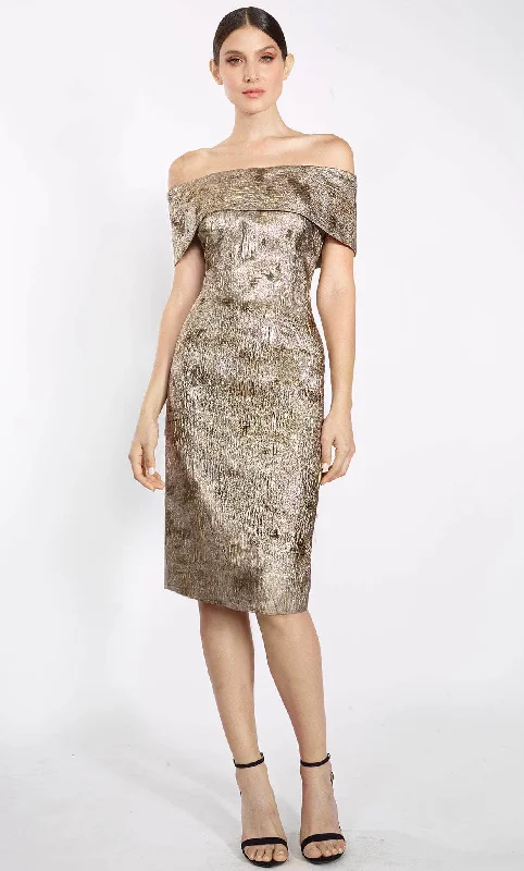 Printed cocktail dresses with geometric patterns for a contemporary aestheticJanique 3044 - Metallic Cocktail Dress Printed cocktail dresses with geometric patterns for a contemporary aestheticJanique 3044 - Metallic Cocktail Dress