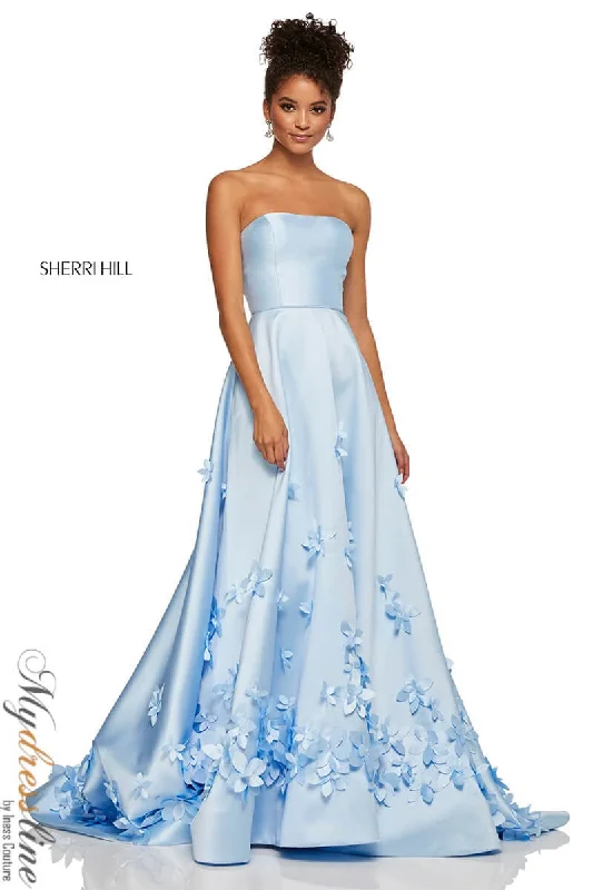 Prom dresses with ruched bodices and organza sleeves for a romantic lookSherri Hill 52582 Prom dresses with ruched bodices and organza sleeves for a romantic lookSherri Hill 52582
