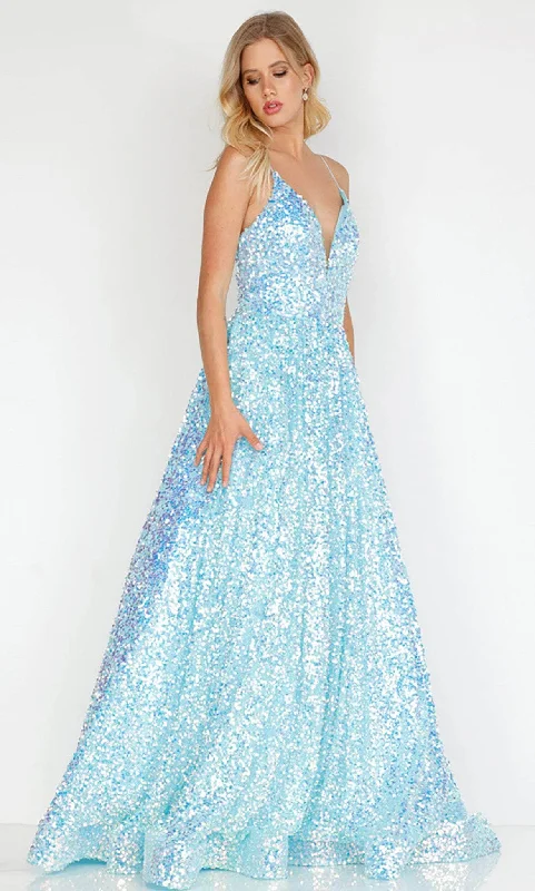 Prom dresses with side - slit skirts and beaded fringes for a glamorous appearanceTerani Couture 231P0084 - Sleeveless Sequin Evening Gown Prom dresses with side - slit skirts and beaded fringes for a glamorous appearanceTerani Couture 231P0084 - Sleeveless Sequin Evening Gown