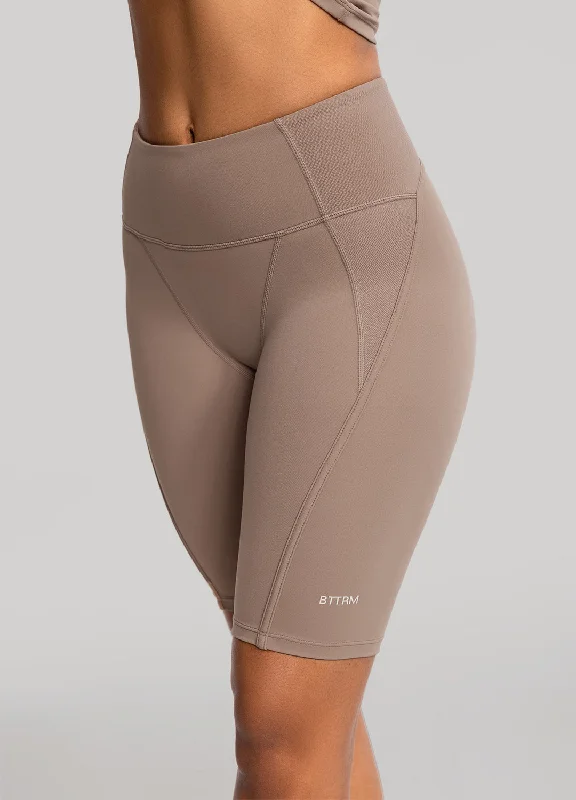 High - Waisted Women Shorts for a Retro and Flattering LookPerformance Biker Shorts