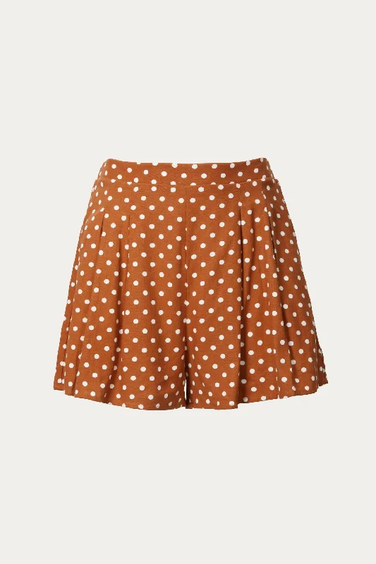 Linen Women Shorts for Breathable Comfort in Hot WeatherPolka Dot High-Rise Pleated Shorts In Camel Linen Women Shorts for Breathable Comfort in Hot WeatherPolka Dot High-Rise Pleated Shorts In Camel
