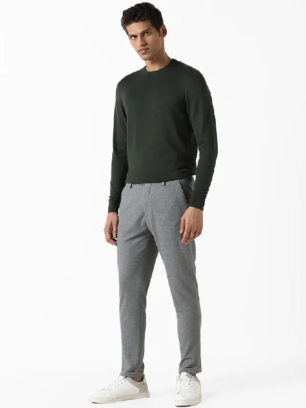 Jeanette Women Shorts with a Soft and Comfortable FeelWES Formals Solid Forest Green Ribbed Slim-Fit Sweater Jeanette Women Shorts with a Soft and Comfortable FeelWES Formals Solid Forest Green Ribbed Slim-Fit Sweater