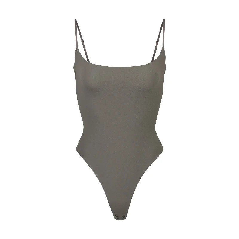 Ruffled Bodysuits with a Playful and Feminine TouchFITS EVERYBODY CAMI BODYSUIT | JUNIPER